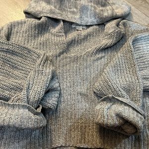 Aeropostale cropped hooded knit sweater